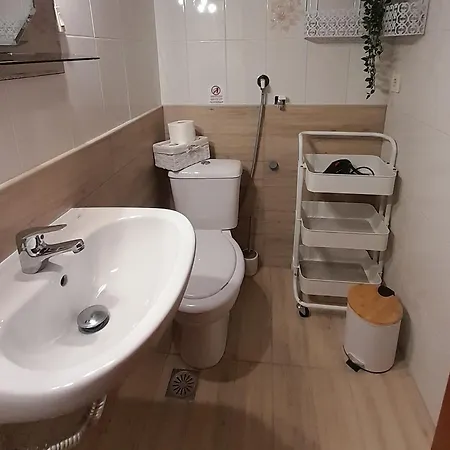 Zozi's N.moydania Appartement *